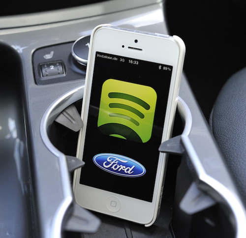 Statistiken sehen Milliardenumsatz für In-Car-Apps (Quelle: Ford)